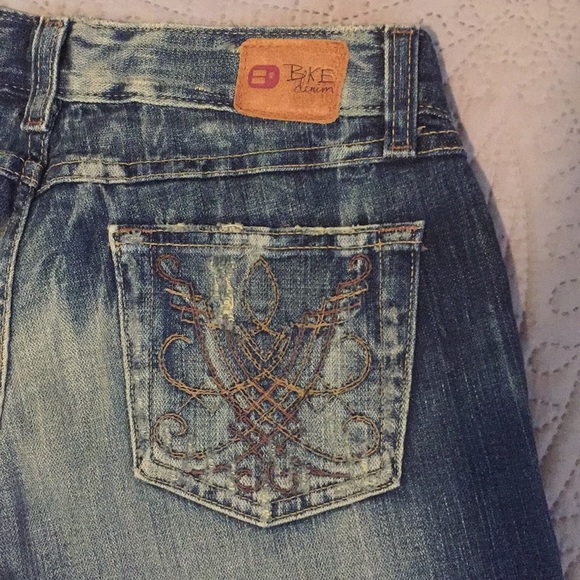 EUC BKE jeans with detailed pockets - Picture 1 of 8